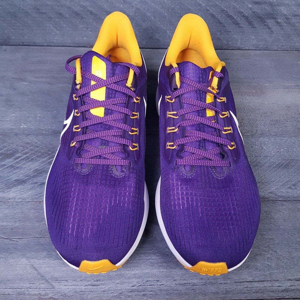 NIKE Air Zoom Pegasus 39 LSU Tigers Running Shoes Mens 9.5 Purple White - Picture 3 of 6